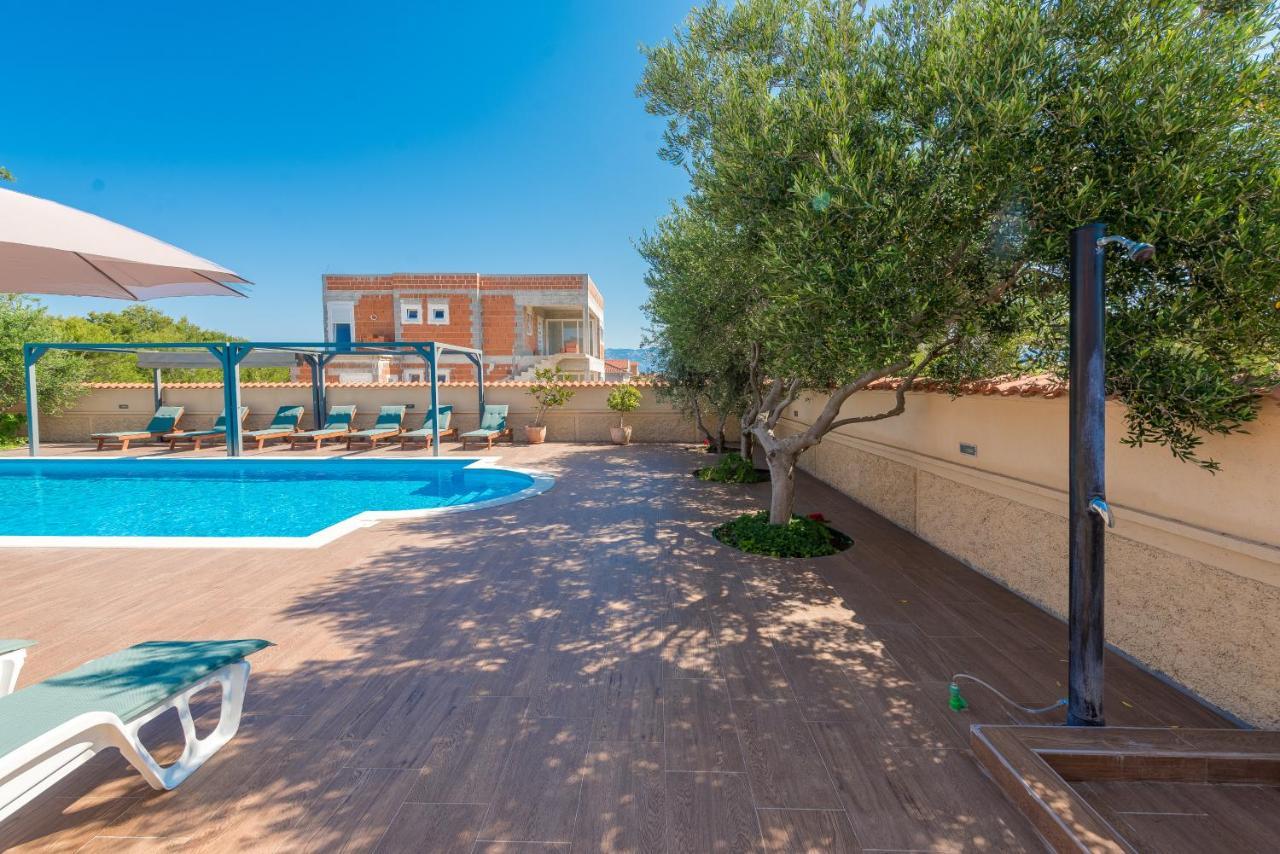 Villa Mare Apartments Vir Exterior foto